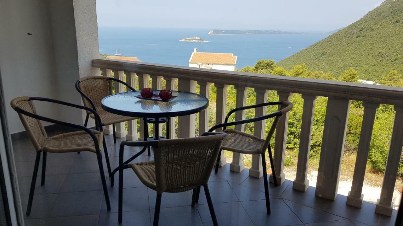 Apartmani Lazarevic 루시티차 외부 사진
